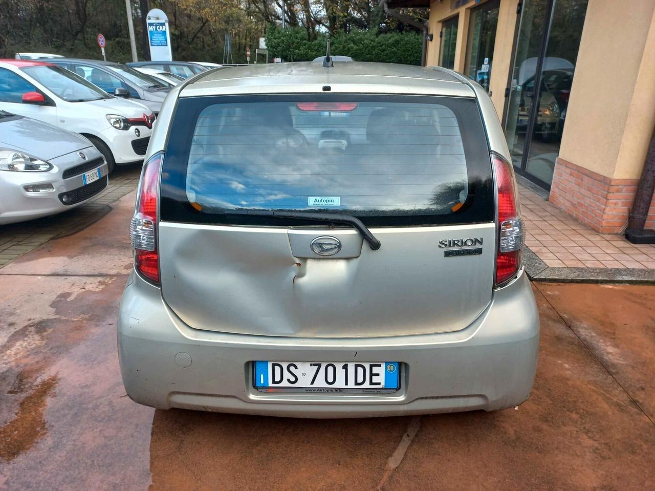 Daihatsu Sirion 1.0 Sho
