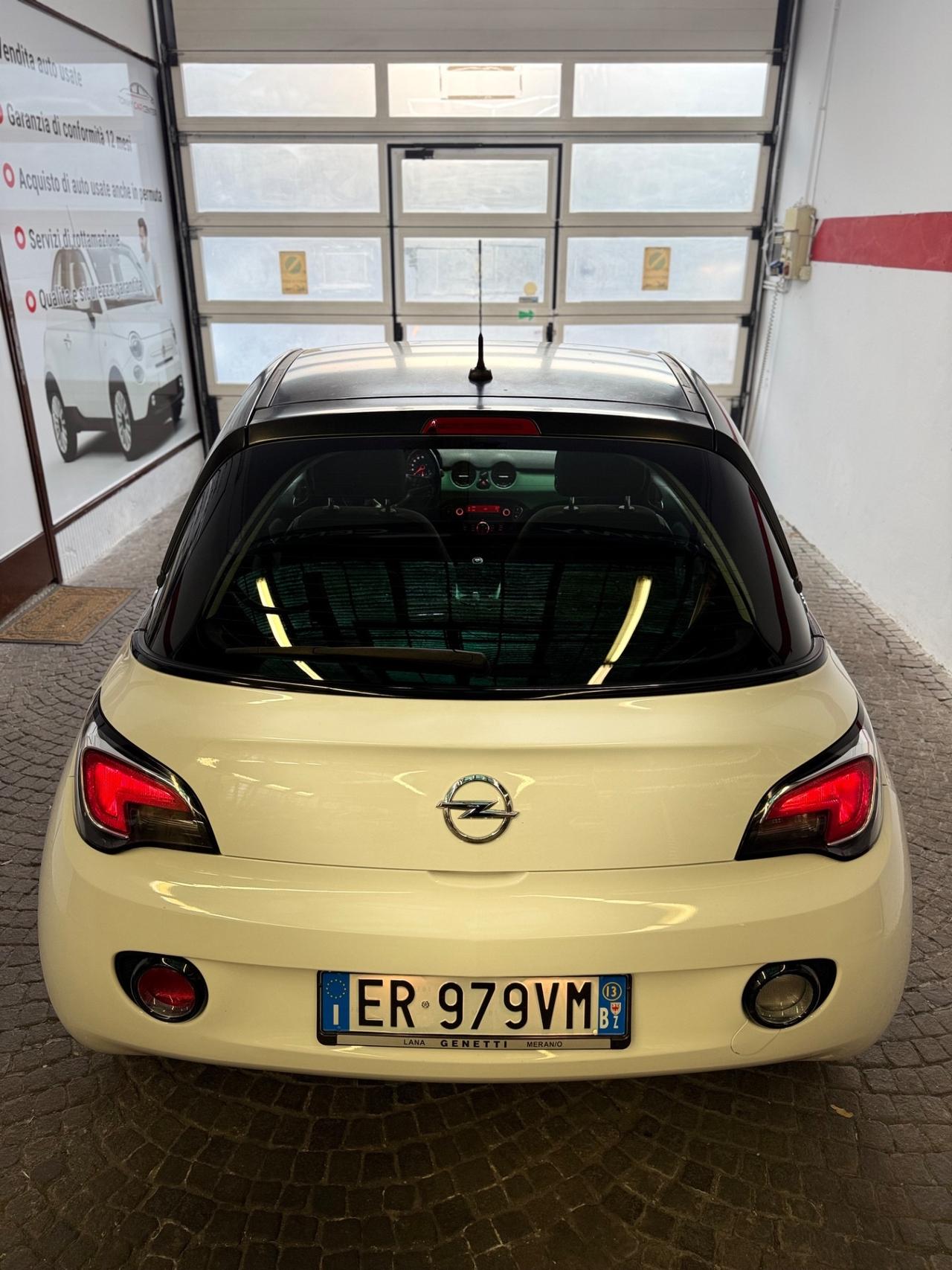 Opel Adam 1.2 70 CV