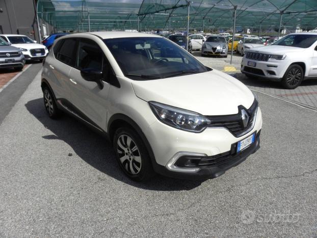 RENAULT Captur dCi 8V 90 CV Sport Edition