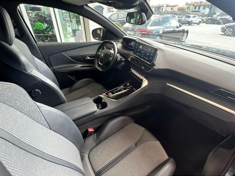 Peugeot 3008 BlueHDI 130 EAT8 S&S Allure Pack
