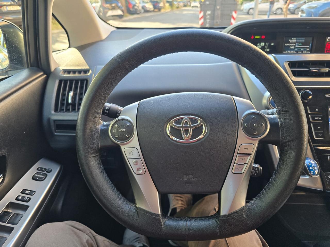 Toyota Prius Prius+ 1.8 Active
