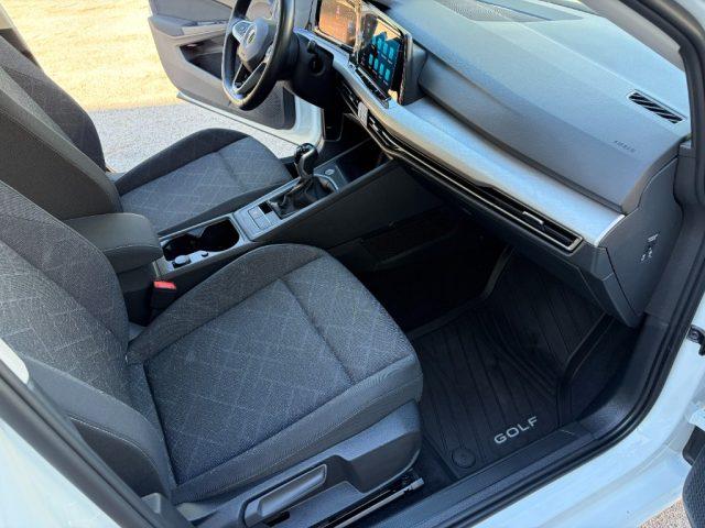 VOLKSWAGEN Golf 1.5 TGI Life