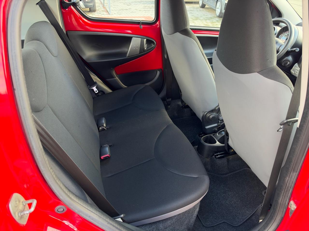 Toyota Aygo 1.0 12V VVT-i 5 porte Active Connect