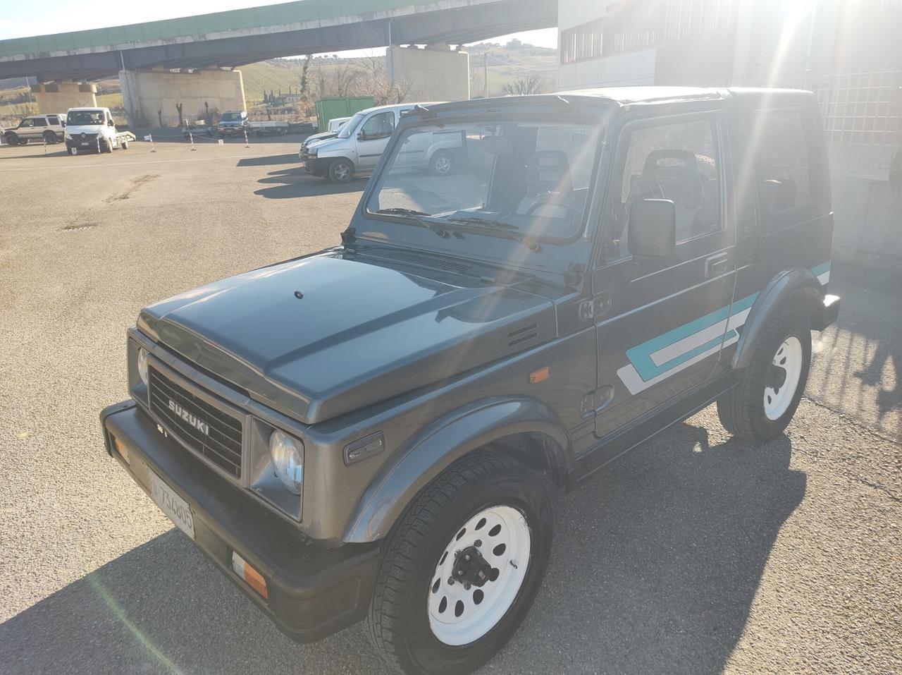 Suzuki SJ Samurai SJ413 ASI GPL e gancio traino