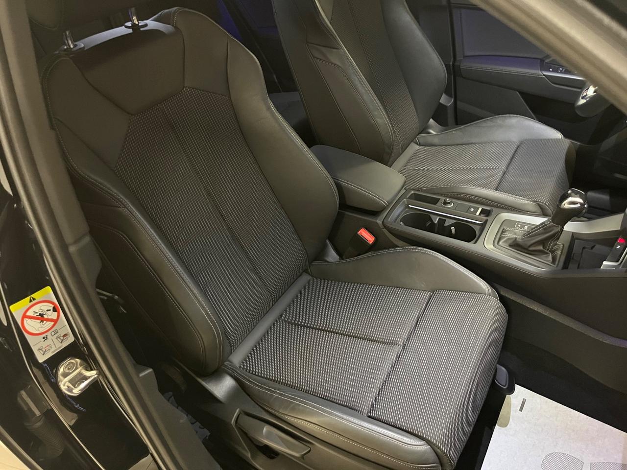 Audi Q3 SPB 35 TDI S-Line Identity Black 2024’