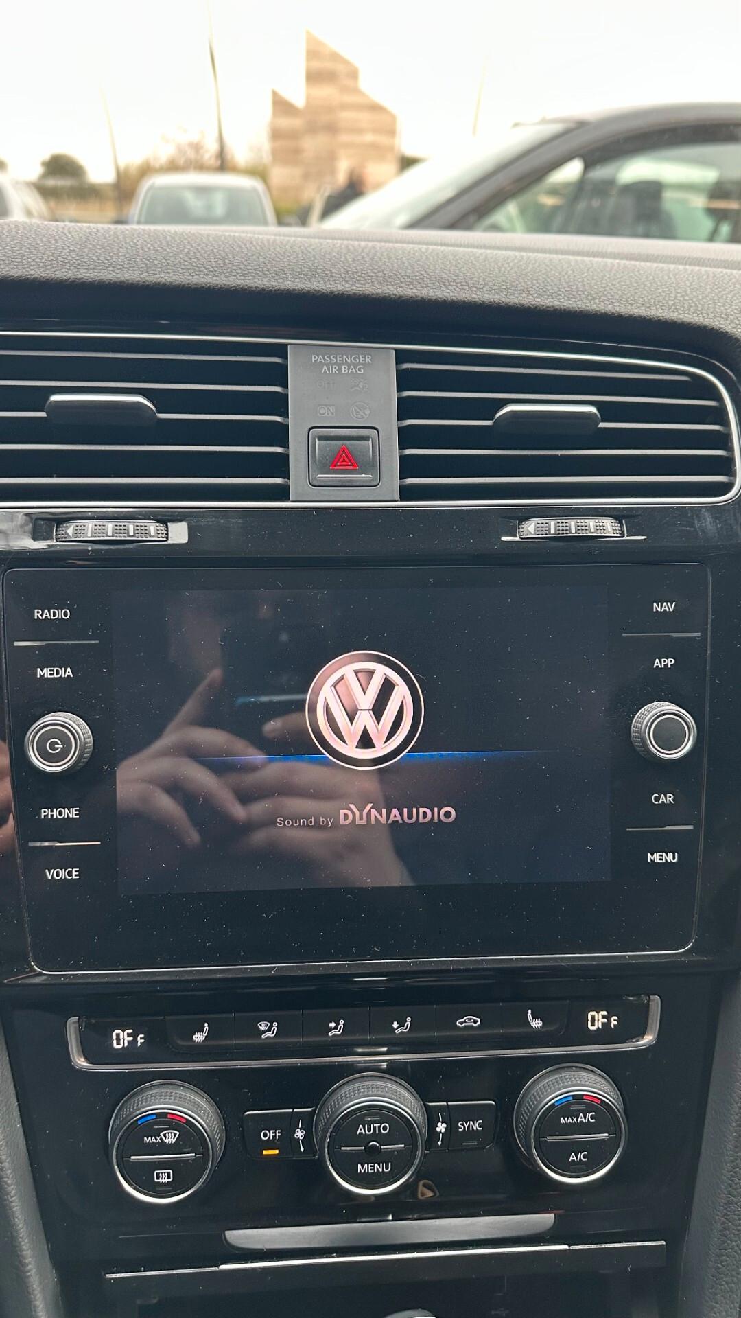 Volkswagen Golf 1.5 TSI ACT DSG 5p. Sport BlueMotion Technology