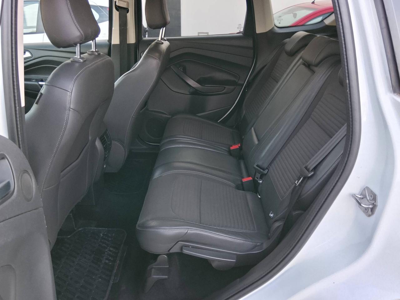 Ford Kuga 1.5 TDCI ST-Line