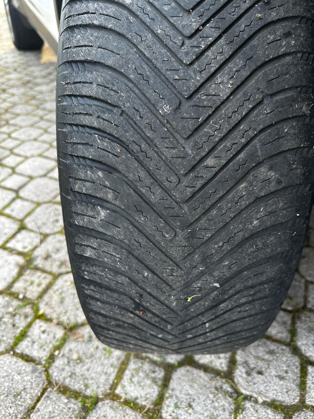 Ford Kuga 1.5 TDCI 120 CV S&S 2WD ST-Line