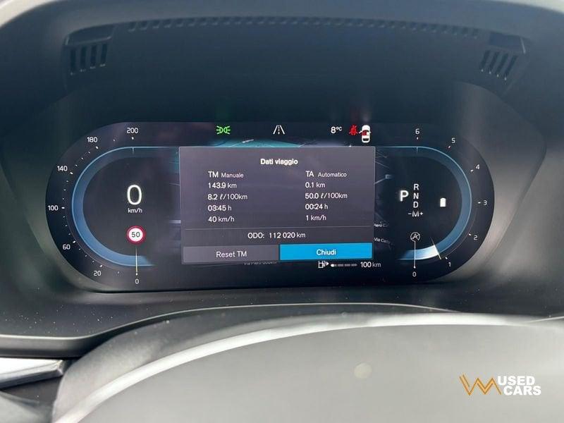 Volvo XC60 B4 automatico Plus Dark