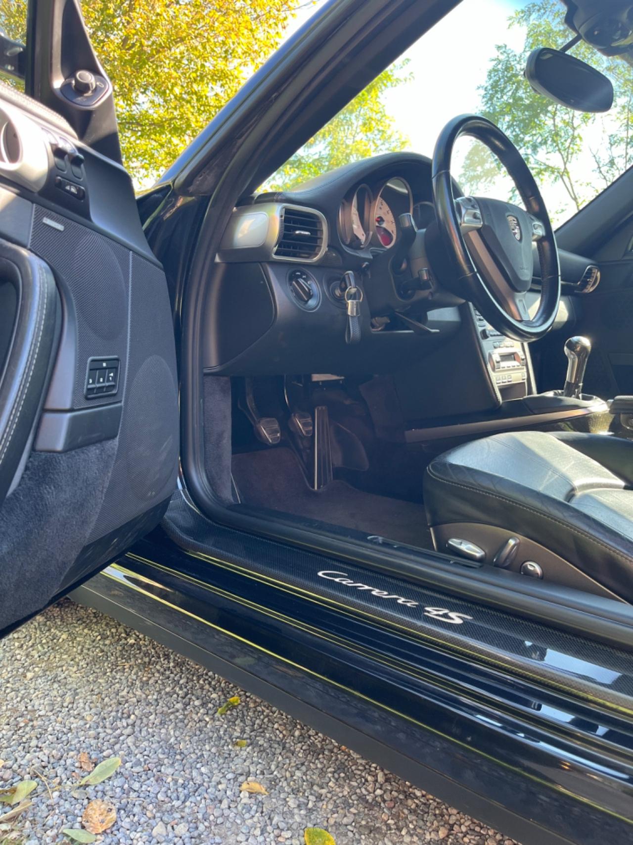 Porsche 911 Carrera 4S Cabriolet