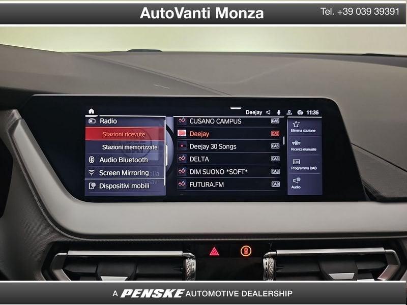 BMW Serie 1 118i 5p. Business Advantage