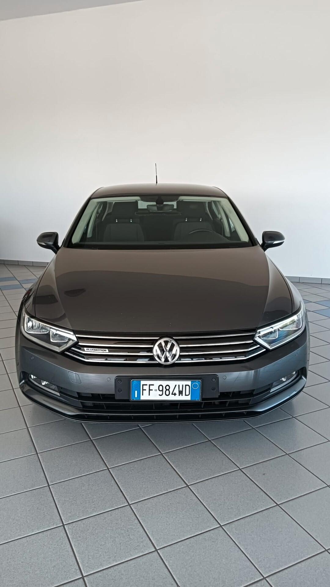 Volkswagen Passat 1.6 TDI Trendline BlueMotion