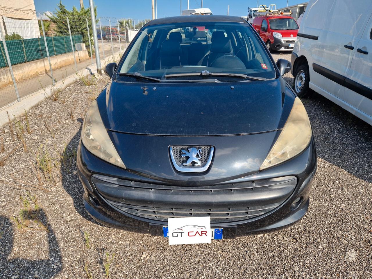 Peugeot 207 1.4 HDi 70CV 5p. ONE Line