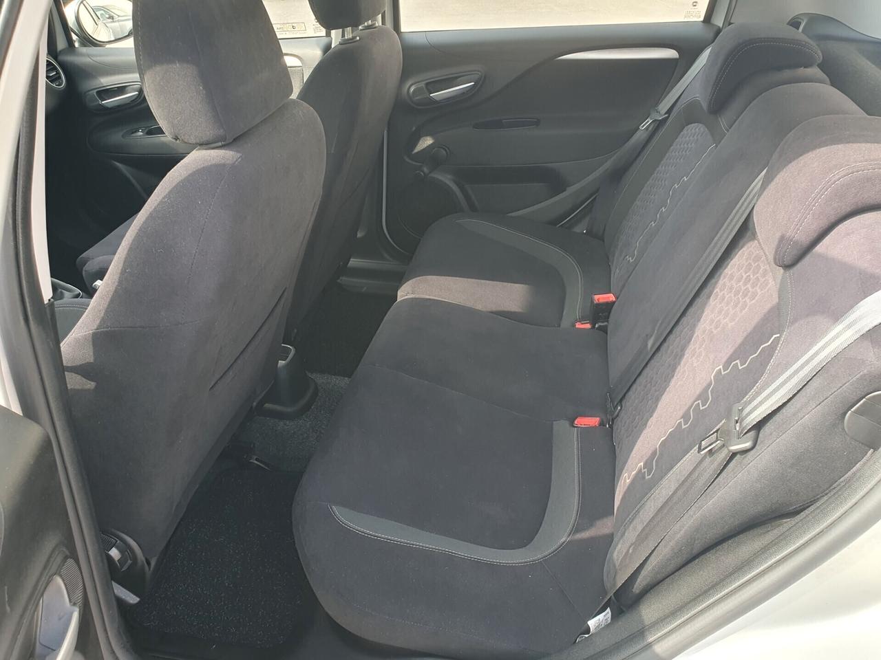 Fiat Punto evo 1.2 8V benzina Neopatent 2015