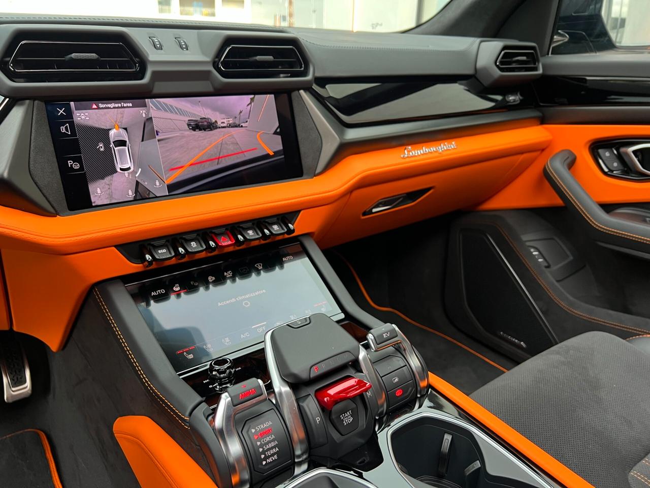 Lamborghini Urus 4.0 phev SE 799 CV V8 ITALIANA KM0 DISPONIBILE IVA ESPOSTA