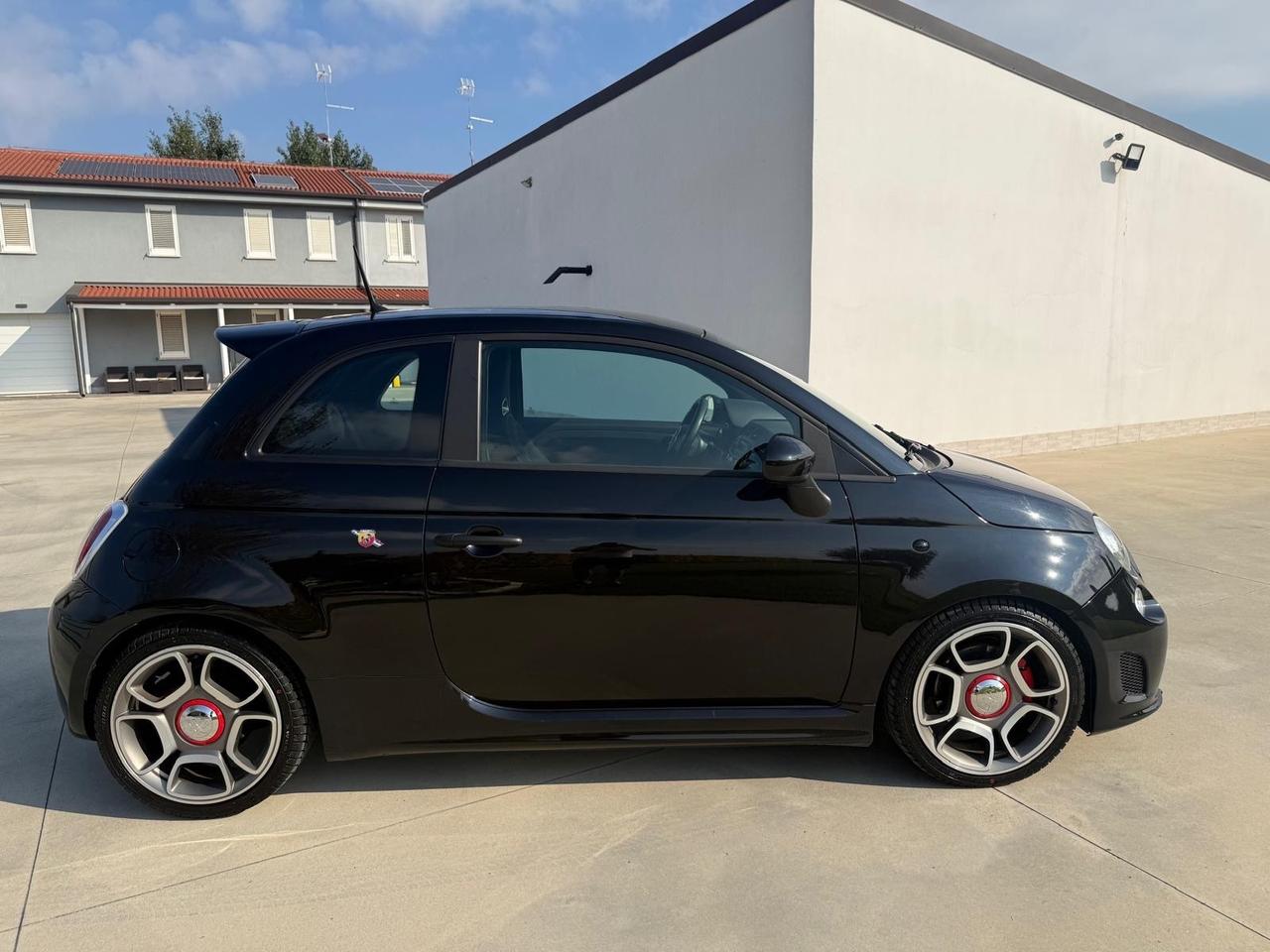 Abarth 500 1.4 T-JET PERFETTA