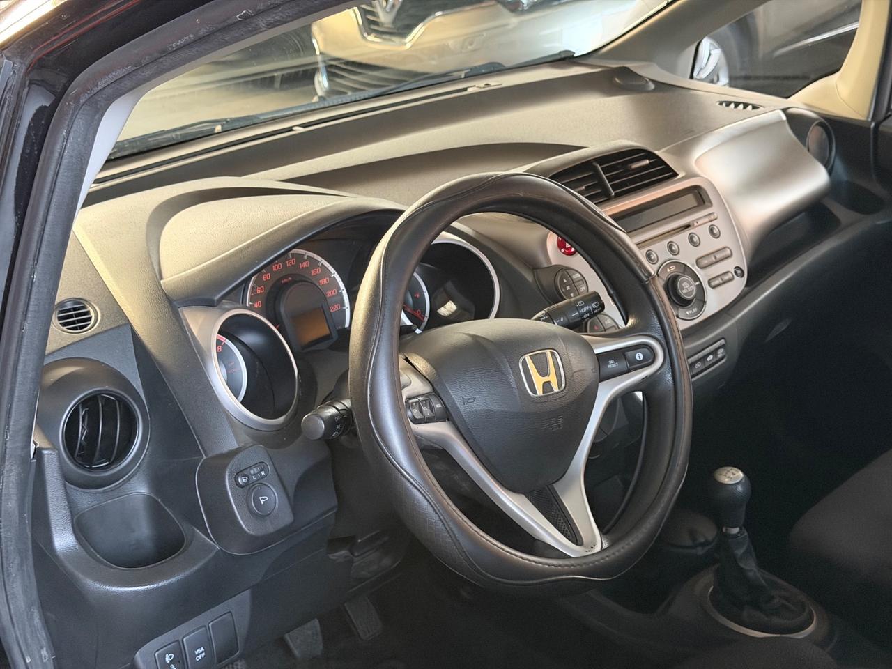 Honda Jazz 1.4 i-VTEC Elegance