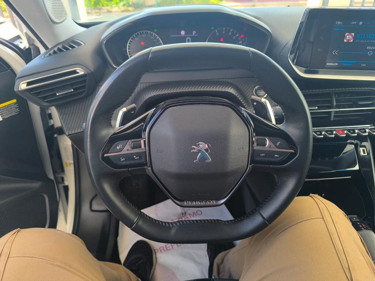 Peugeot 2008 1.5 BlueHDi 130 S&S EAT8 Allure 2021