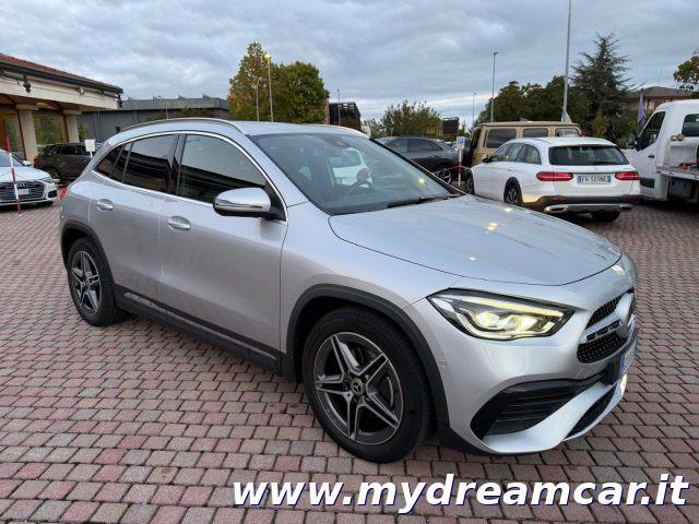 MERCEDES-BENZ GLA 200 d Automatic 4Matic Premium