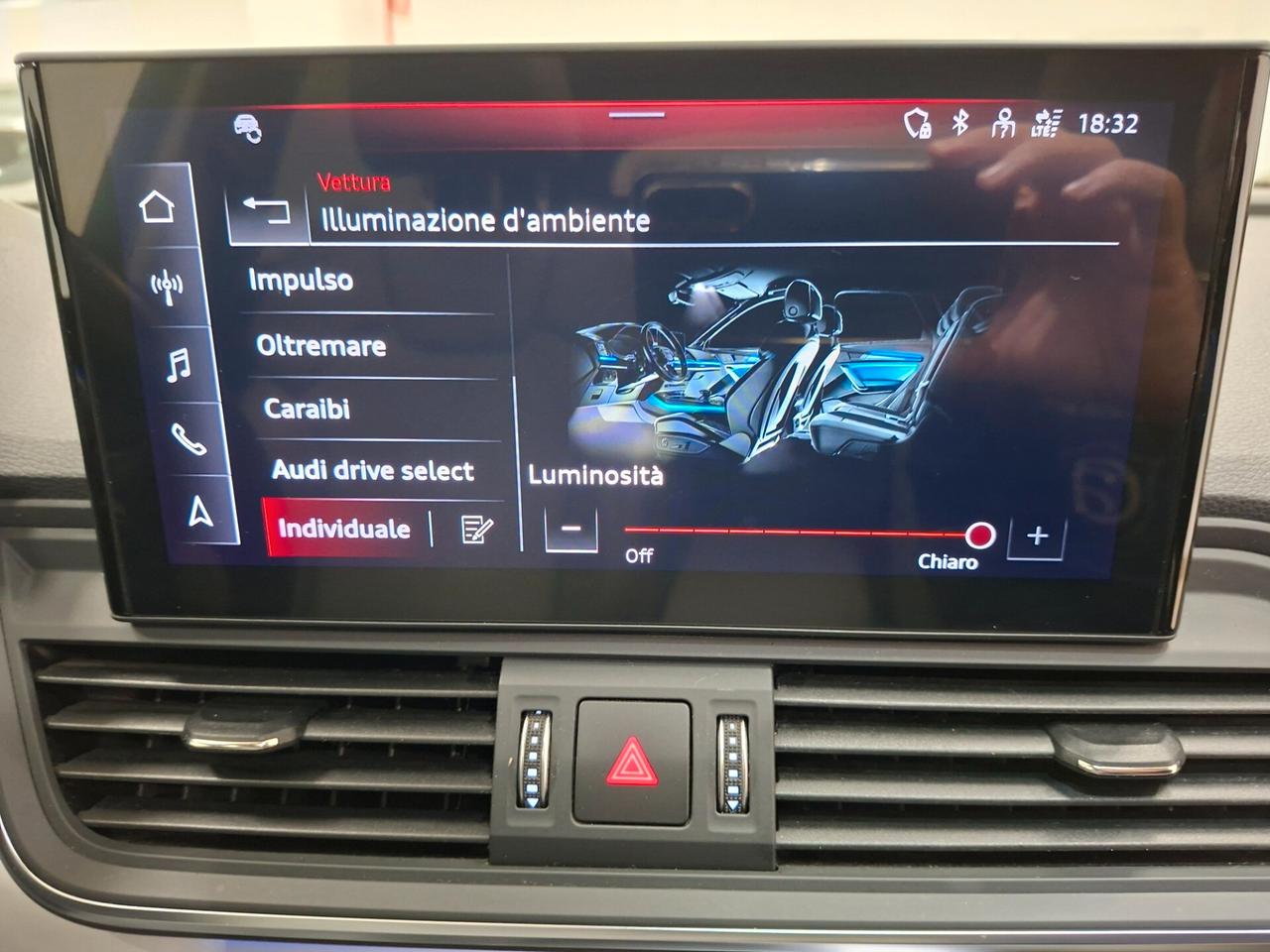 Audi Q5 40 TDI MHEV 204 CV quattro S tronic line