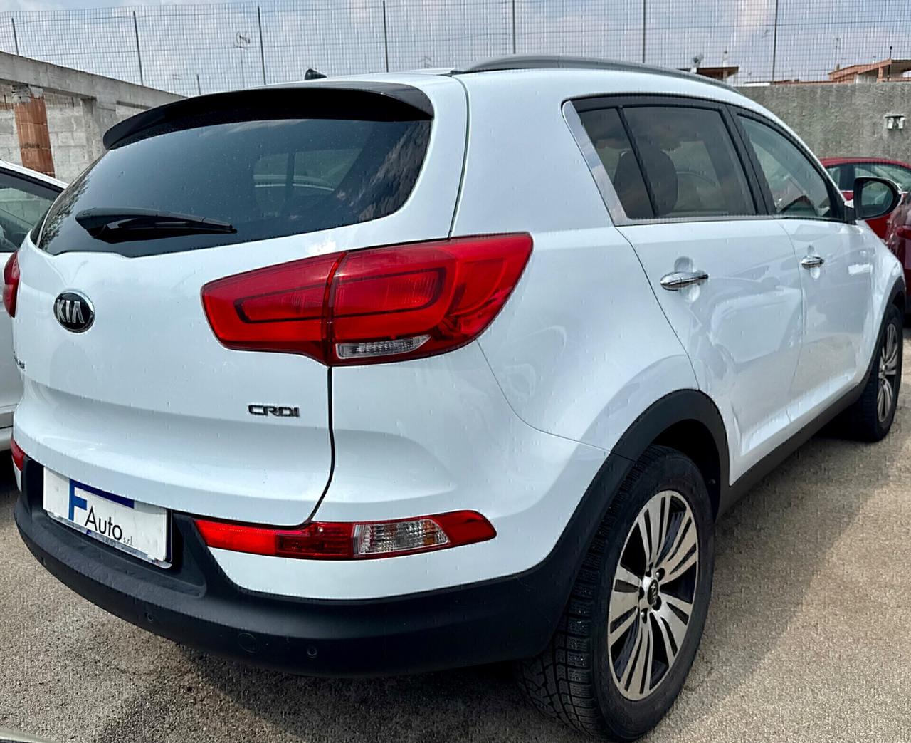 Kia Sportage 1.7 CRDI VGT 2WD,Bluetooth,Cruise control,LED diurni,ecc.