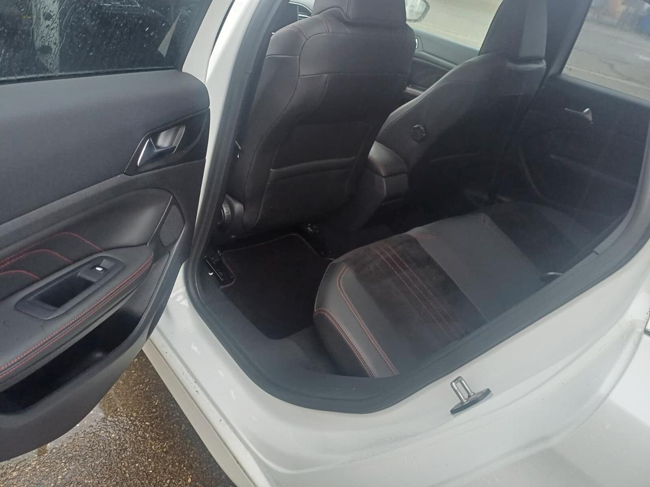 Peugeot 308 BlueHDi 150 S&S EAT6 GT Line