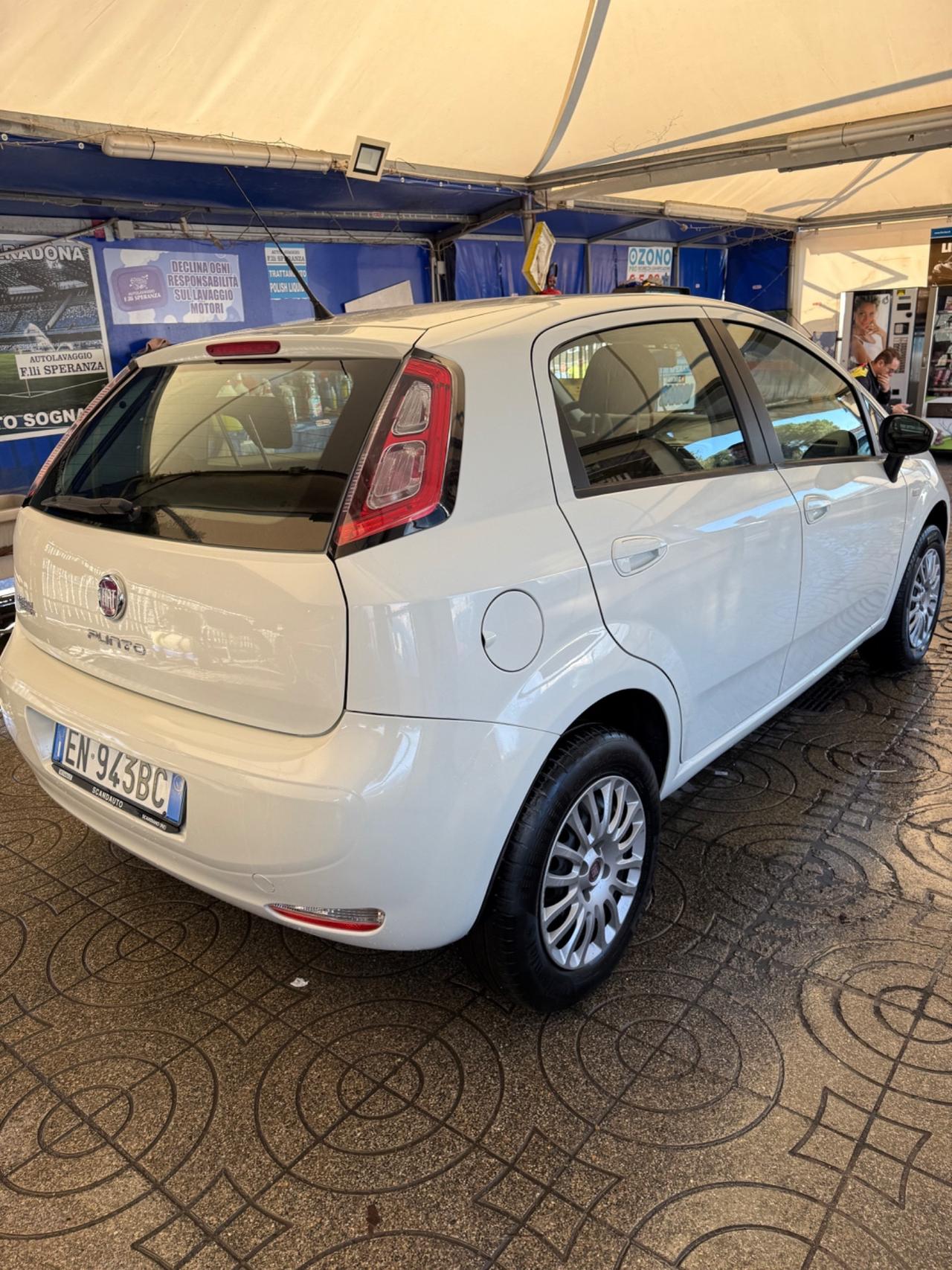 Fiat Punto 1.4 8V 5 porte Natural Power Easy