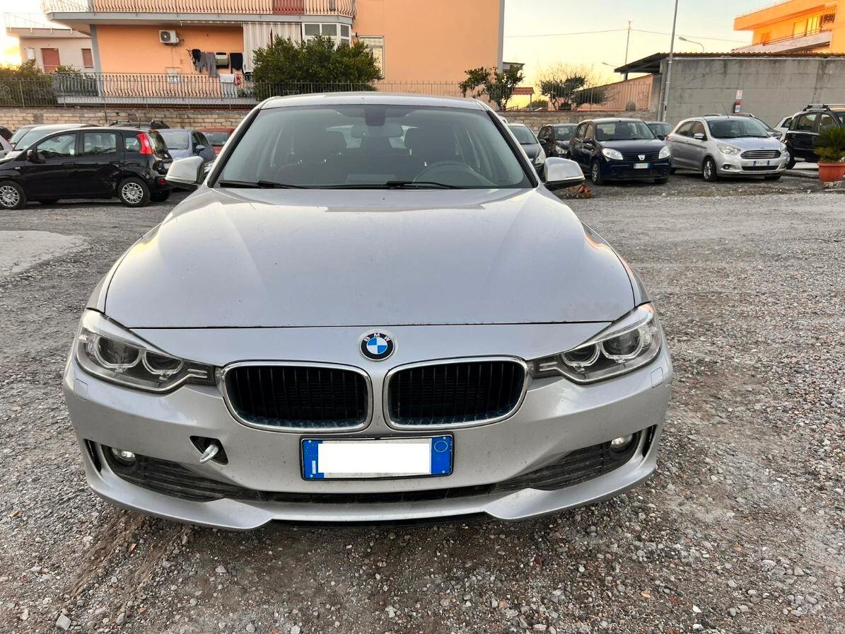 Bmw 316 316d Touring Sport LEGGI