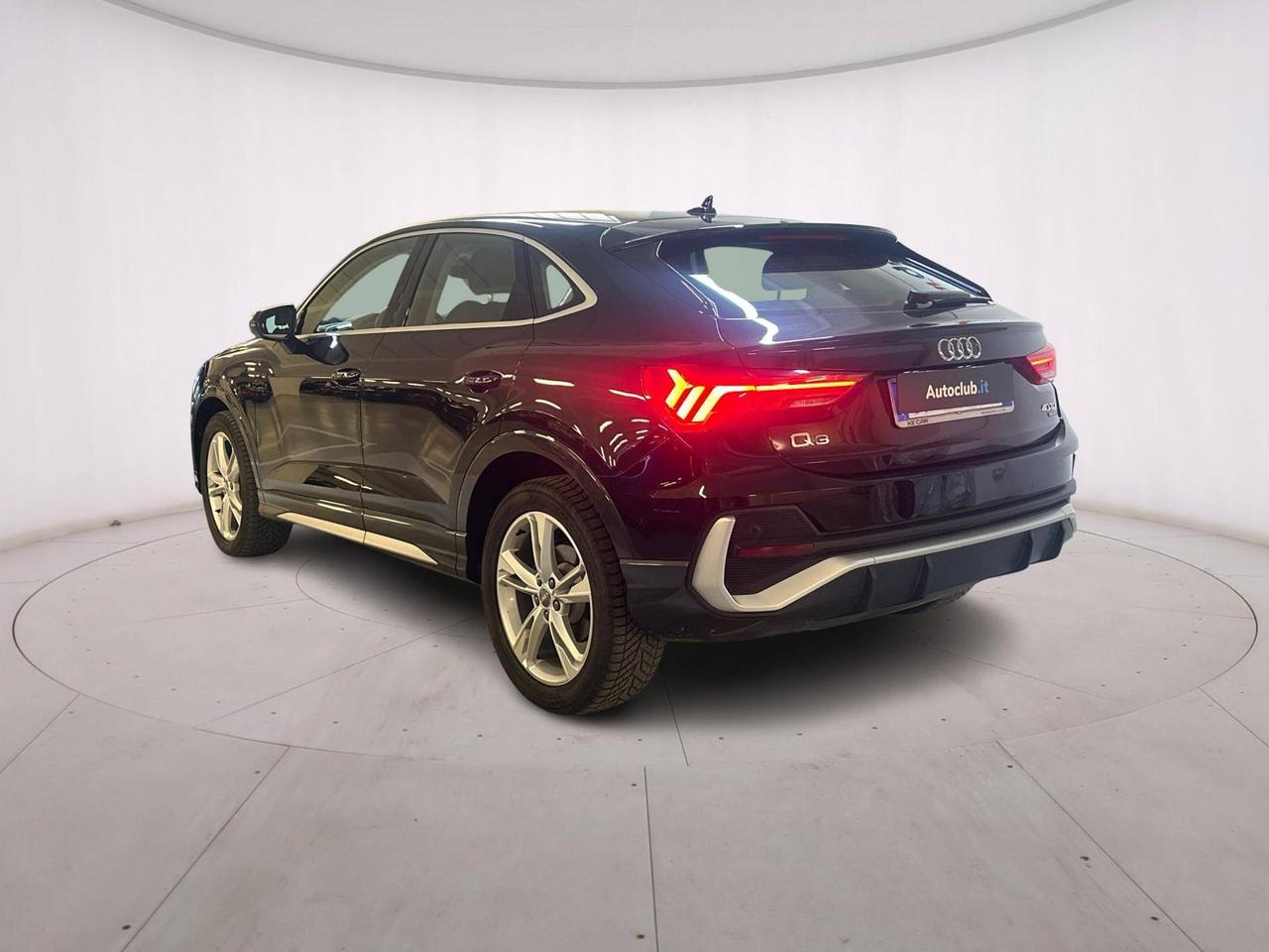 Audi Q3 Sportback 40 2.0 tdi S line edition quattro 190