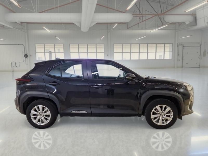 TOYOTA YARIS CROSS HYBRID 1.5H 92 CV E-CVT BUSINESS SUV