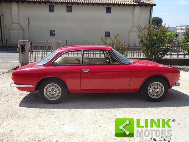 ALFA ROMEO Giulia GT 1300 JUNIOR