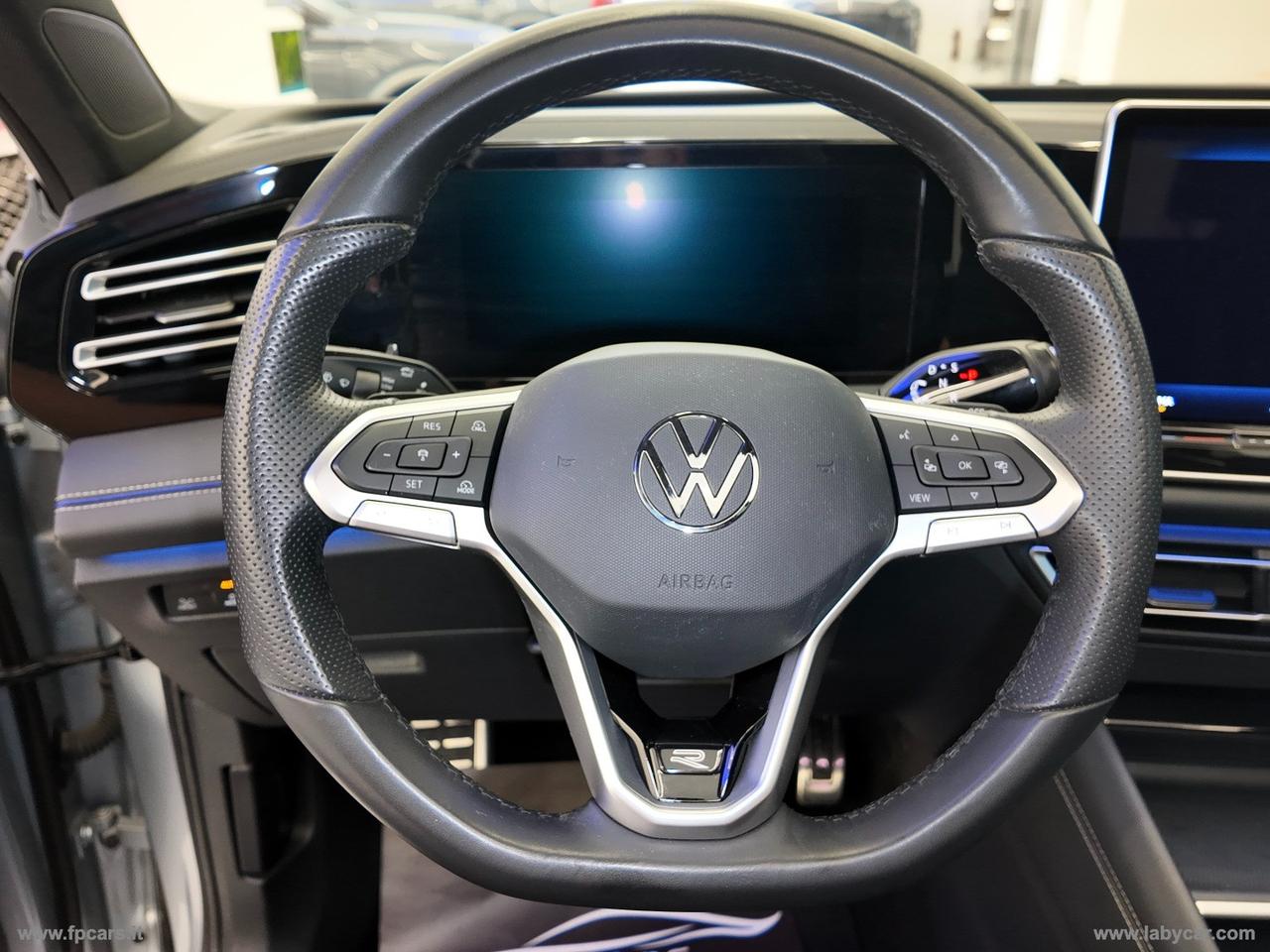 VOLKSWAGEN Tiguan 2.0 TDI 150 CV DSG R-Line PLUS TETTO APRIBILE