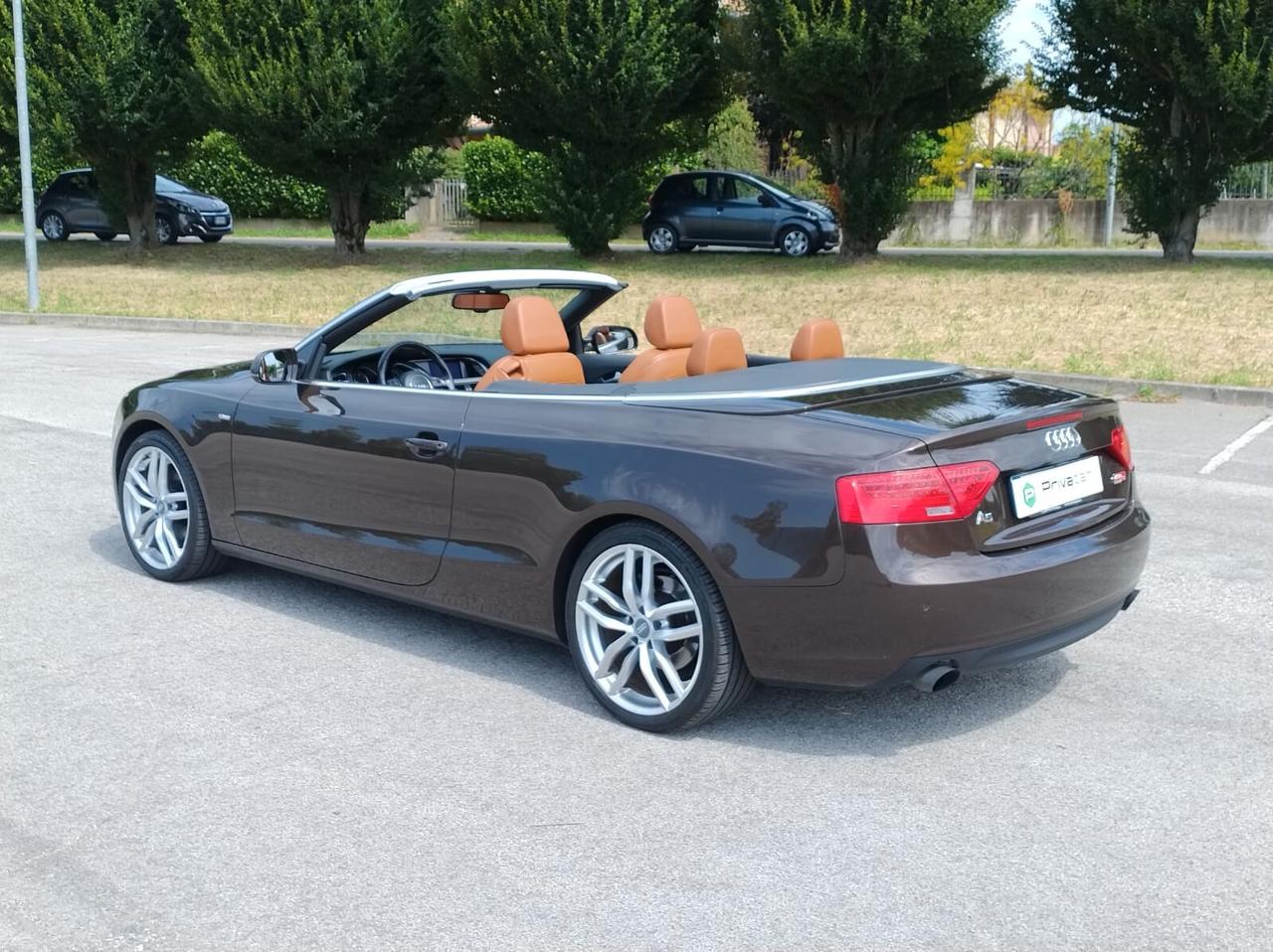 Audi A5 Cabrio 1.8 Benz/GPL 170cv S-Line DA VETRINA