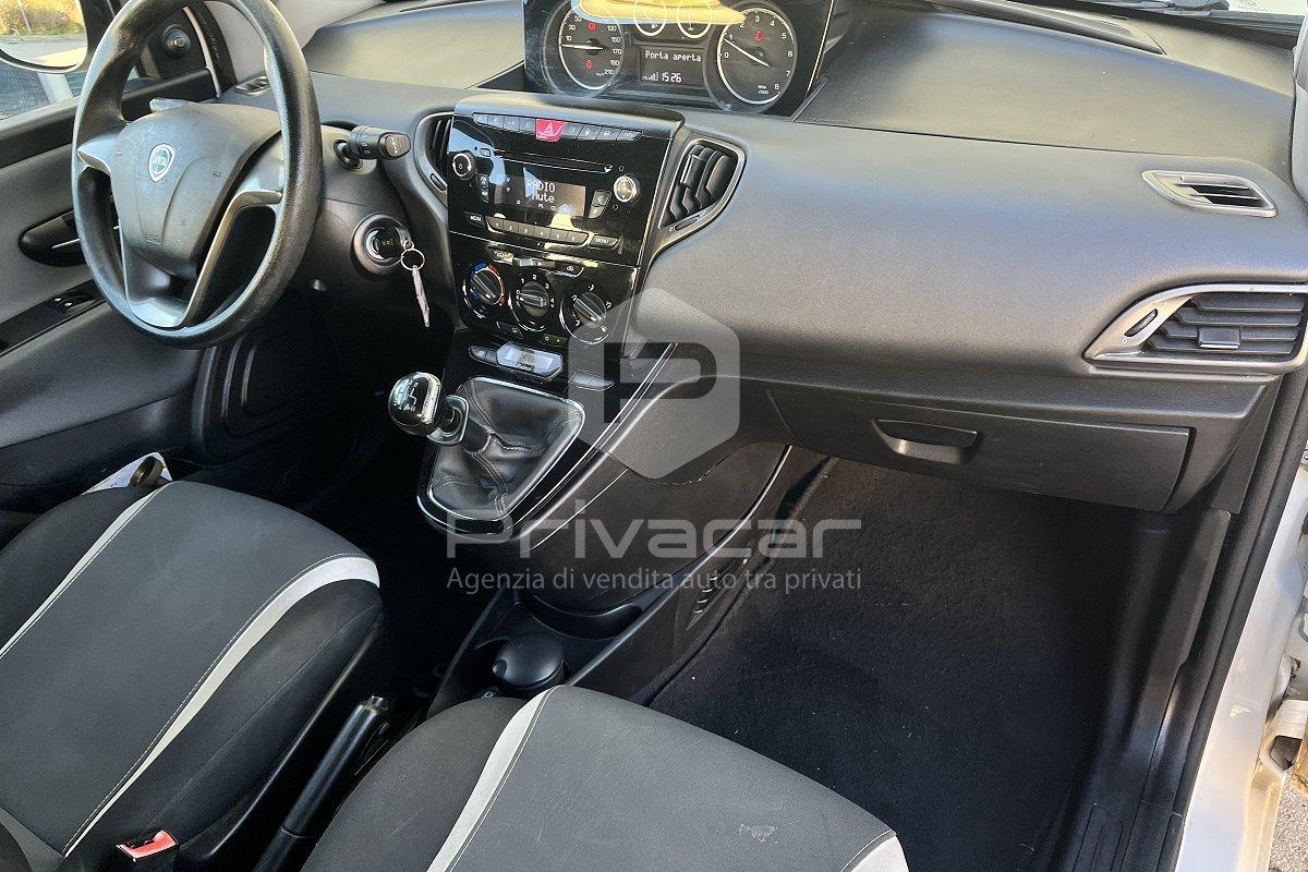 LANCIA Ypsilon 1.2 69 CV 5 porte GPL Ecochic Elefantino