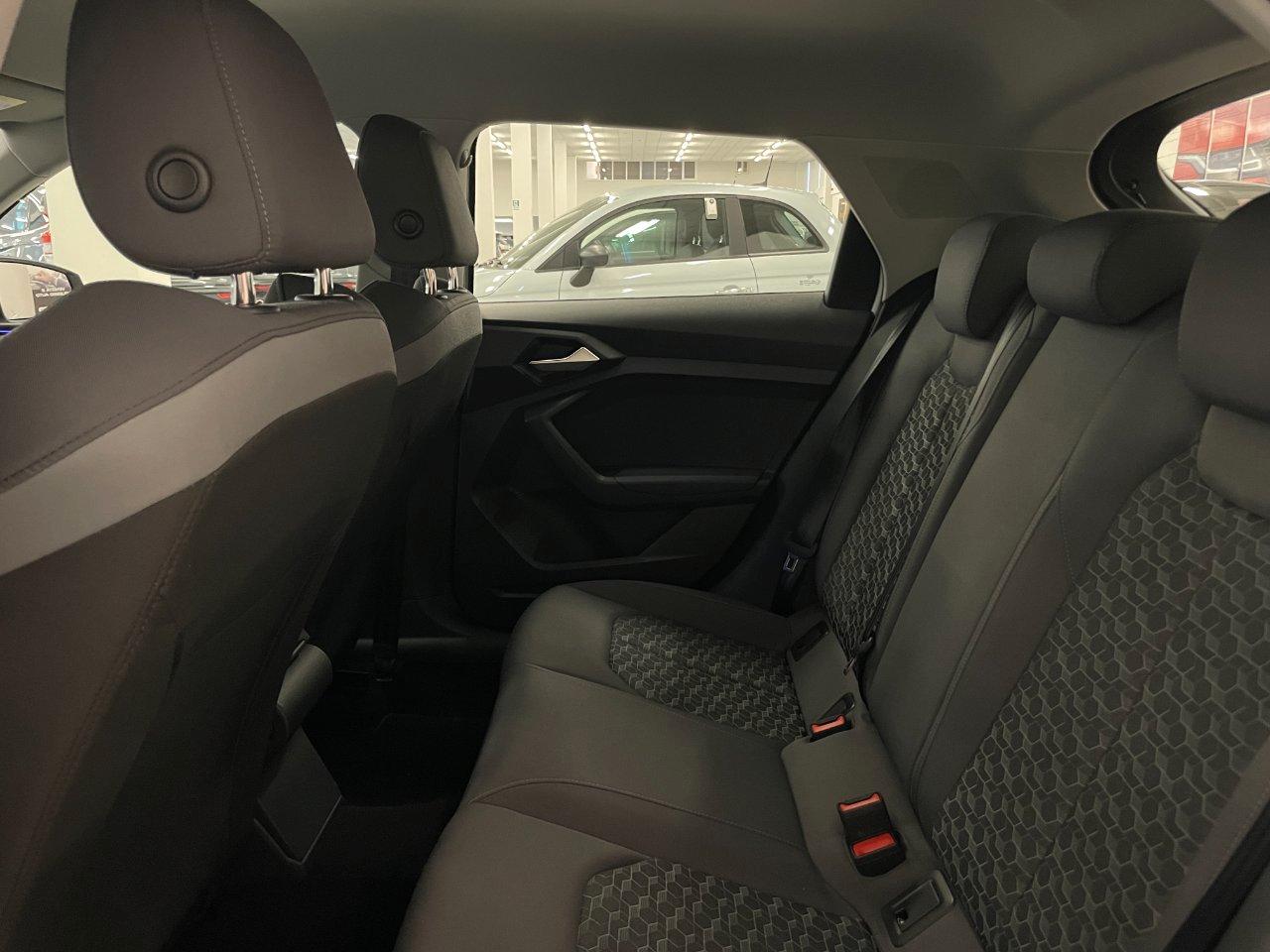 Audi A1 Sportback 30 1.0 tfsi S Line Edition 116cv