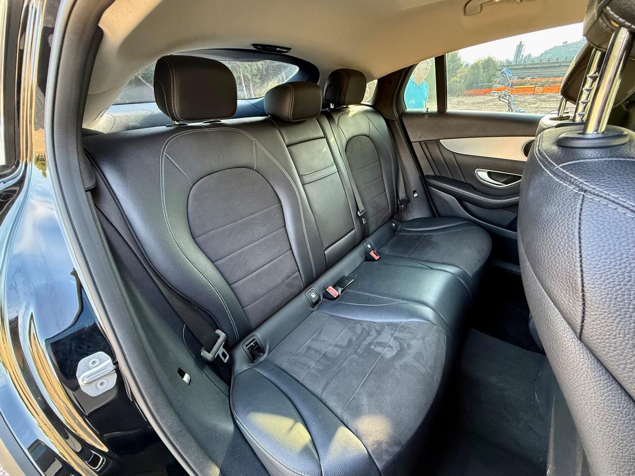 MERCEDES-BENZ GLC 220 D 4 MATIC AMG PREMIUM IVA ESPOSTA