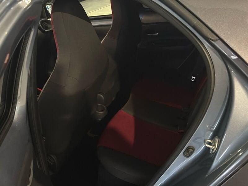 Toyota Aygo X Aygo X 1.0 VVT-i 72 CV 5p. Undercover