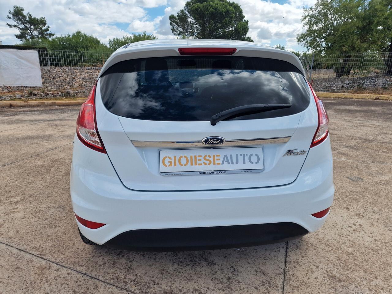 Ford Fiesta 1.2 60CV 5 porte Black & White Edition