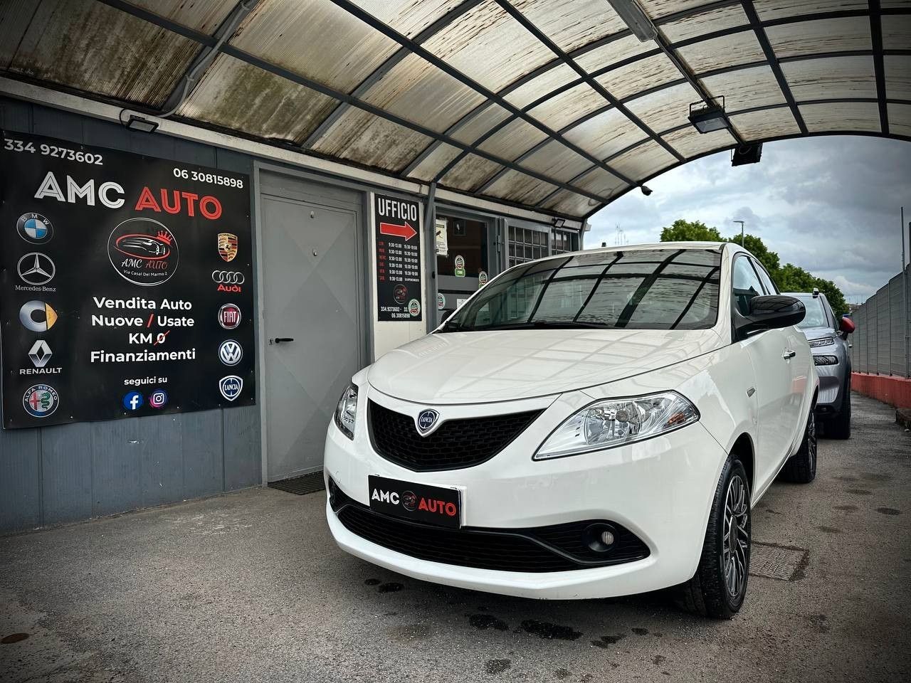 Lancia Ypsilon 1.0 FireFly 5 porte S&S Hybrid Ecochic Gold