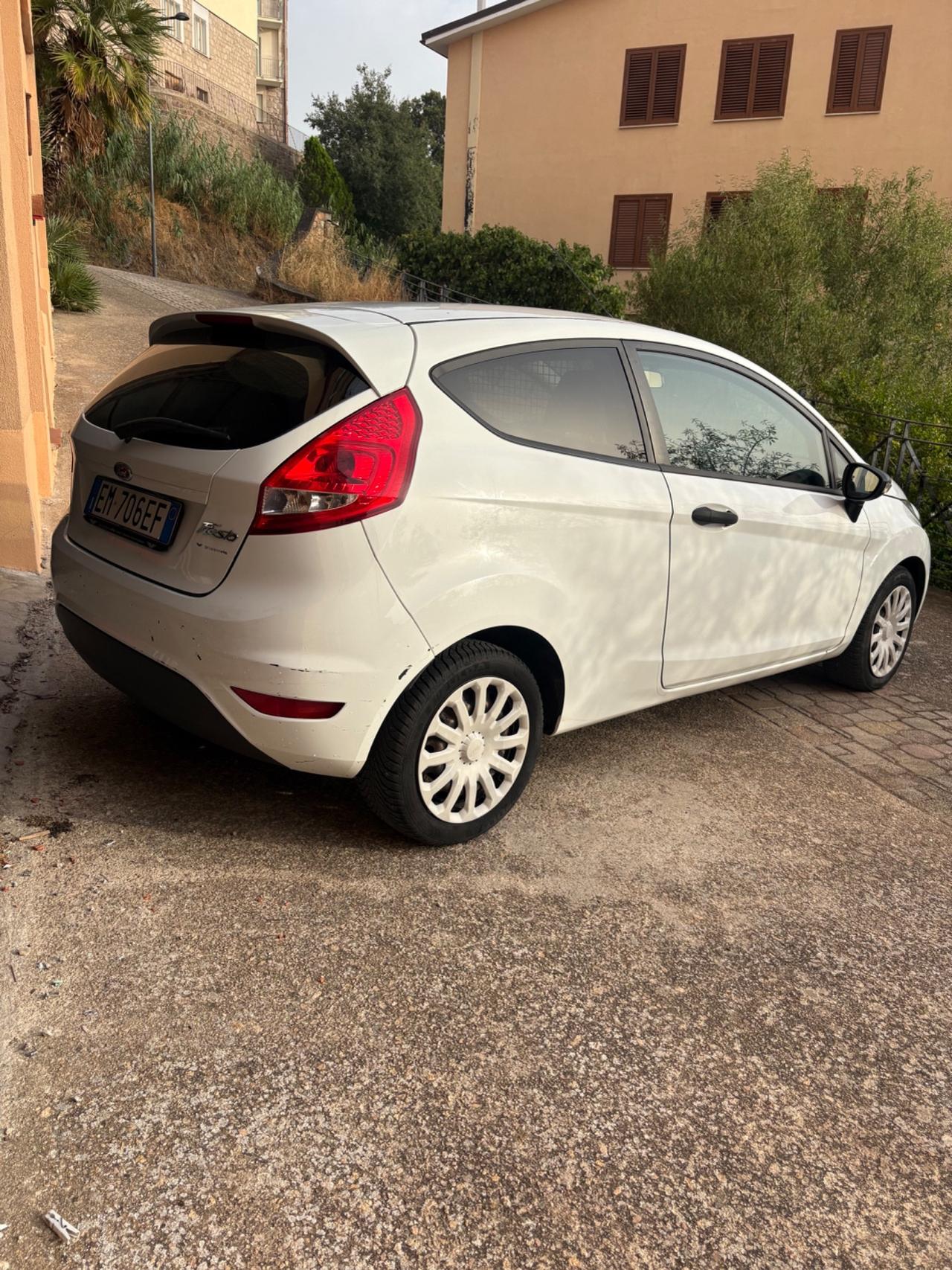 Ford Fiesta 1.4 TDCi 70CV 3 porte Van