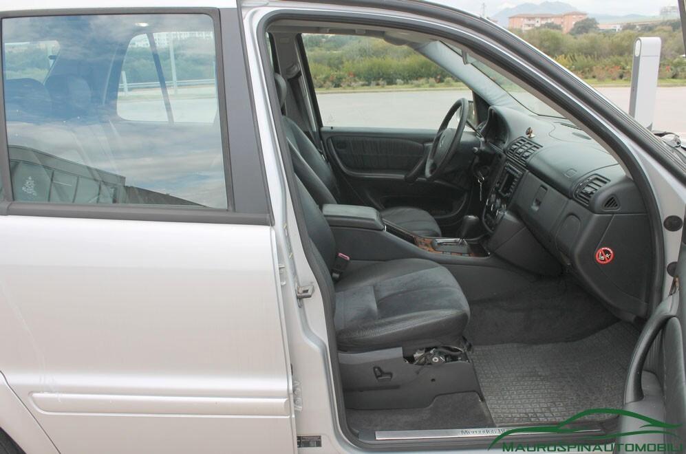 MERCEDES 270 CDI turbodiesel 4X4 GANCIO TRAINO