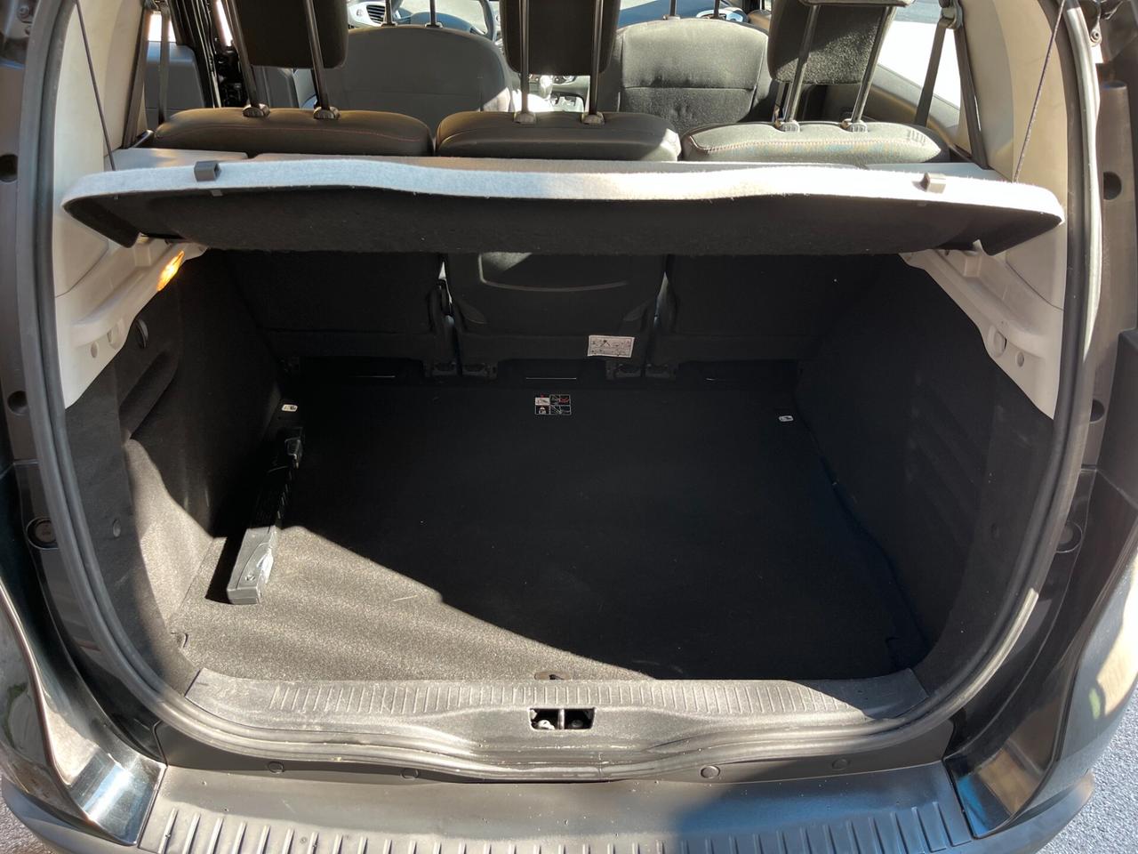 Renault Scenic Scénic 1.5 dCi 110CV Attractive