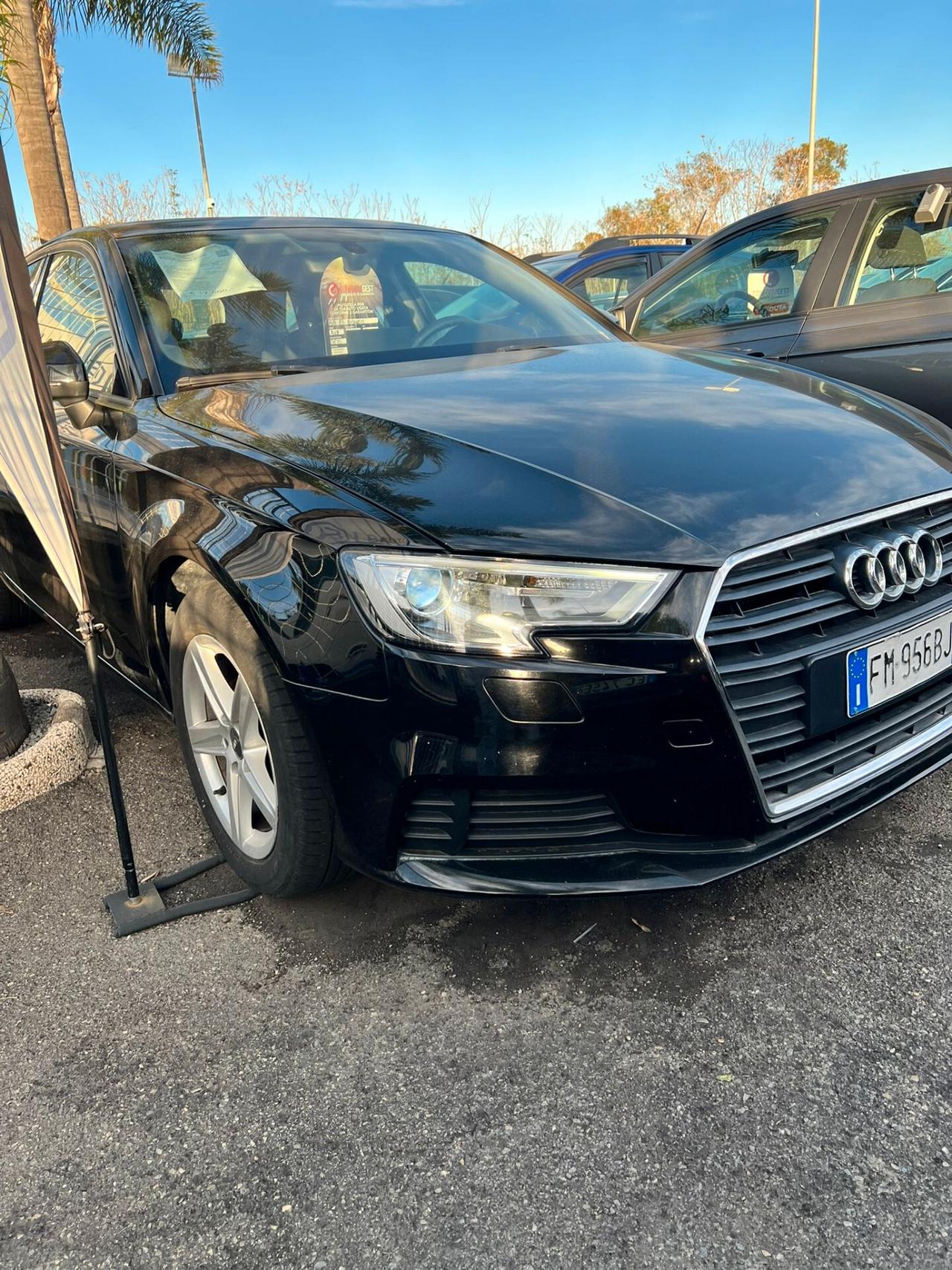 Audi A3 1.6 TDI 116 CV Business