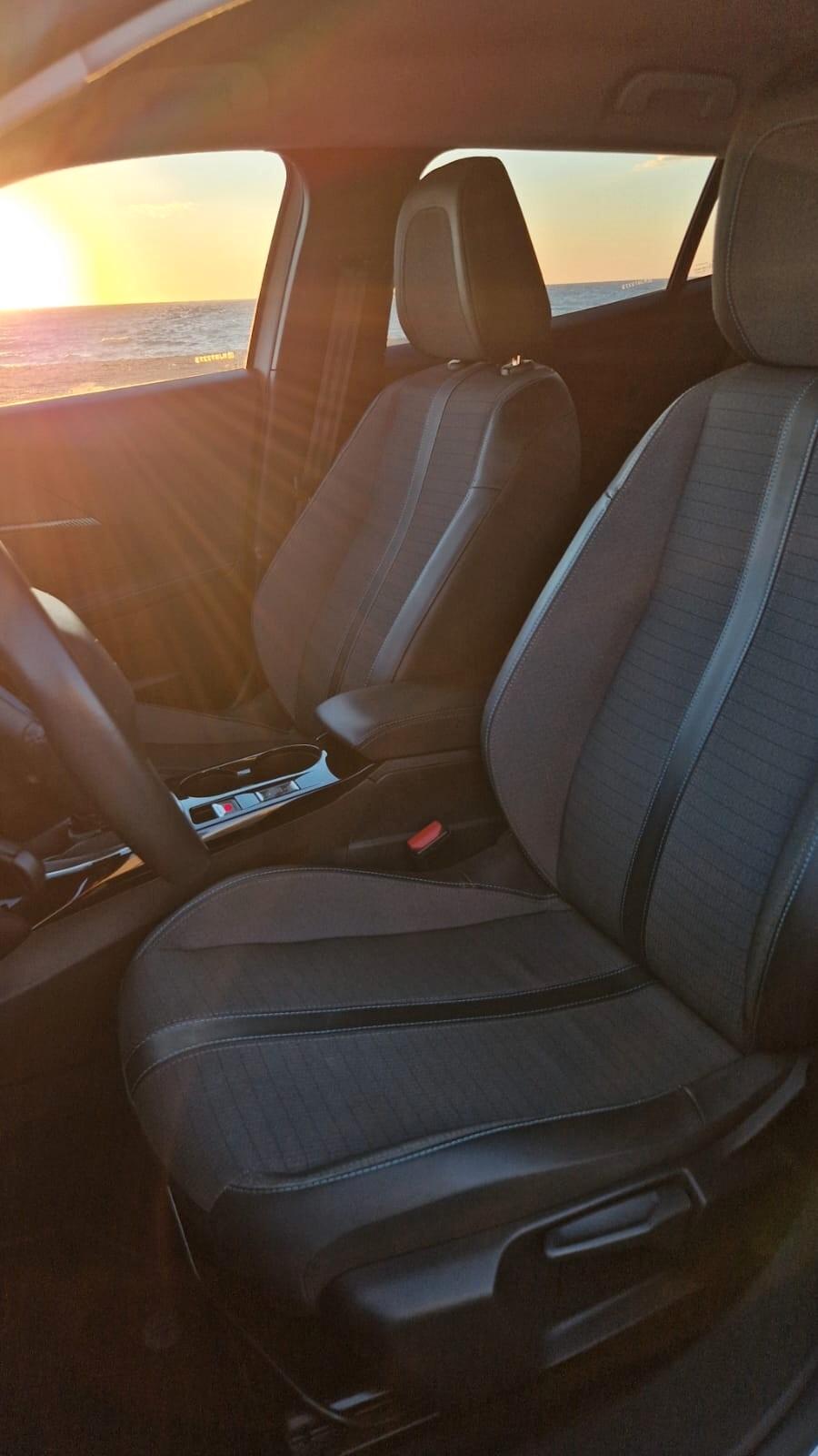 Peugeot 2008 Allure Pack 1.5