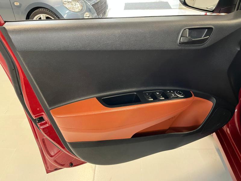 Hyundai i10 1.0 Sound Edition