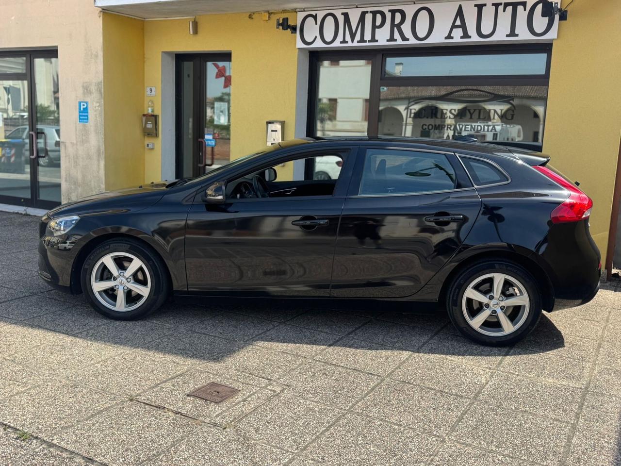 Volvo V40 D2 2.0 120cv 2017