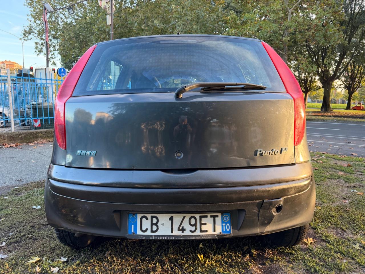 Fiat Punto 1.2i cat 5 porte ELX