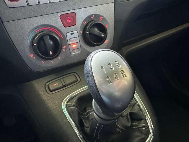 Lancia MUSA 1.4 8v Oro Plus ecochic Gpl