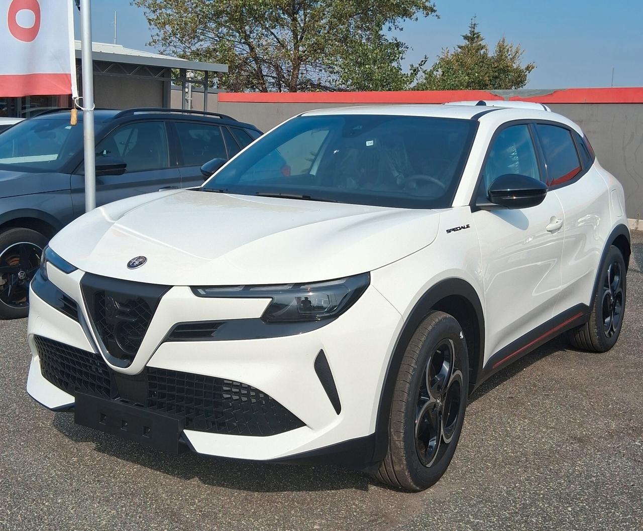 Alfa Romeo Junior 1.2 136 CV Hybrid eDCT6 Speciale