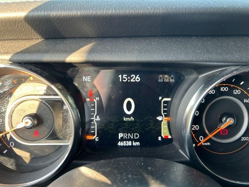 Jeep Wrangler 4ª serie Unlimited 2.2 Mjt II Sahara